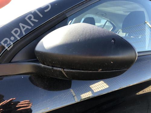 left-mirror-fiat-tipo-saloon-356_-357_-2015-31790386 main image