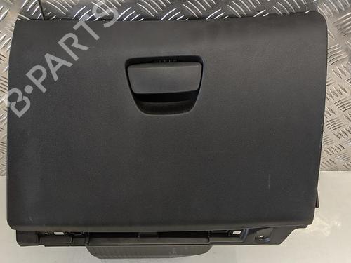 Used Glove box PEUGEOT 208 I (CA_, CC_) 1.2 VTI 82 (82 hp) 31784975