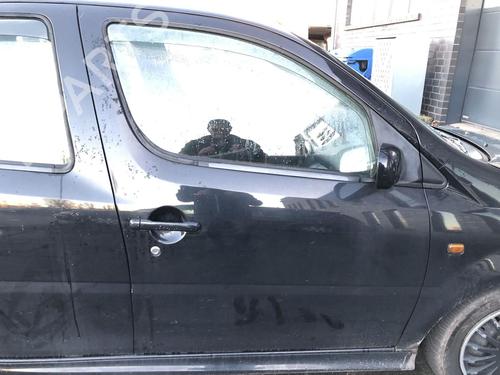 Used Right front door DAIHATSU YRV (M2) 1.3 (M201) (87 hp) 31791474