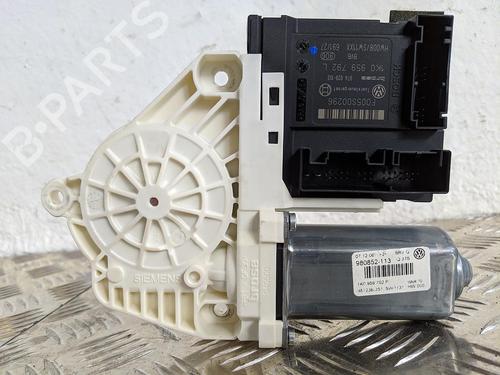 Used Right front window motor NISSAN PRIMERA Hatchback (P11) 1.8 16V (114 hp) 32353057