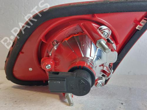Left tailgate light VW PASSAT B6 (3C2) 1.6 FSI | BP31787319C79 