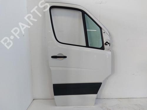 Used Right front door VW CRAFTER 30-50 Van (2E_) 2.0 TDI (136 hp) 31839648