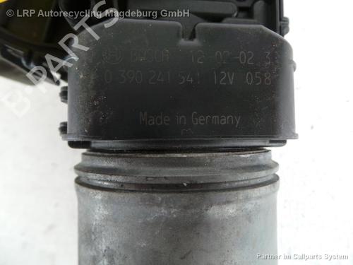 Used Front wiper motor RENAULT TWINGO II (CN0_) 1.2 16V (CN04, CN0B) (75 hp) 31777999