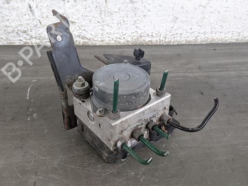 Used ABS pump DACIA SANDERO 1.4 (BS0C, BS0A, BS0G, BS1F, BS0E) (75 hp) 31784211
