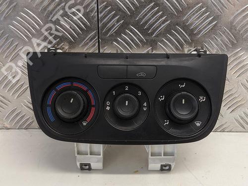 Used Climate control FIAT DOBLO Cargo (263_) 1.3 D Multijet (90 hp) 31784655