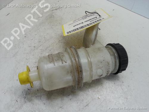 Bremsflüssigkeitsbehälter für CITROËN C5 III Break (RW_) 1.8 i 16V (RW6FYC) (125 hp) 31778217