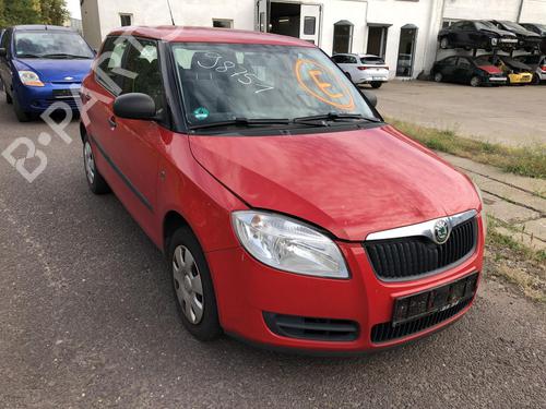 Brugte SKODA FABIA II (542) 1.2 12V (60 hp) 4401798