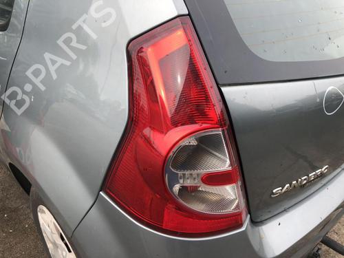 Used Left taillight Left taillight DACIA SANDERO 1.6 (BS0D, BS0B, BS0F, BS0H) (87 hp) 36364517 36364517