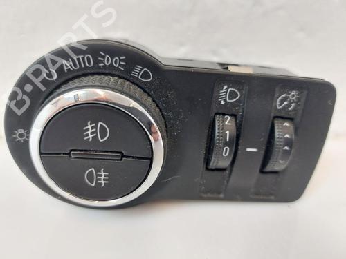 Andre OPEL INSIGNIA A Sports Tourer (G09) 2.0 CDTI (35) (160 hp) 31789590