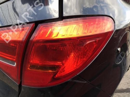 right-taillight-opel-meriva-b-mpv-s10-2010-2011-2012-2013-2014-2015-2016-2017-31790312 main image