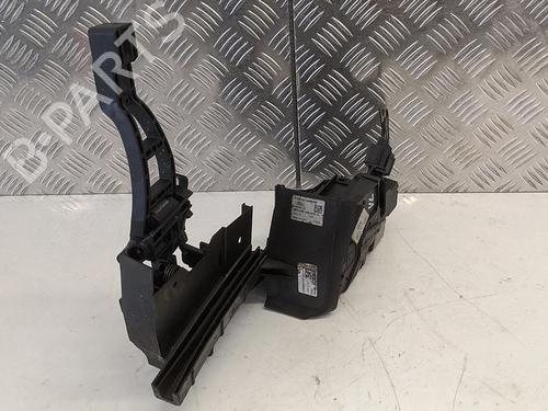 Front left lock FORD FOCUS III Turnier 2.0 TDCi | BP31784707C98