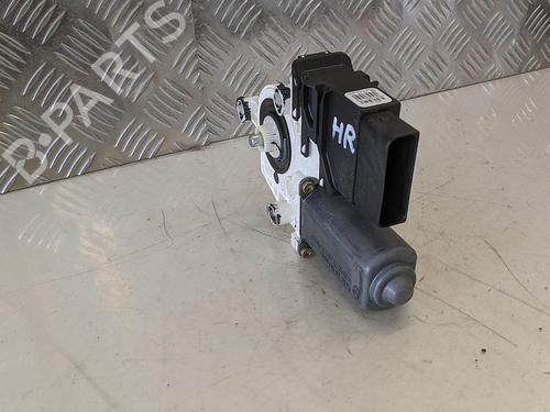 Used Right rear window motor Right rear window motor VW GOLF IV (1J1) 1.4 16V (75 hp) 31785454 31785454