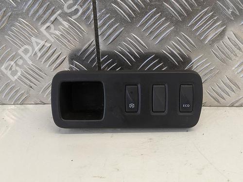 switch-dacia-duster-hs_-2010-2011-2012-2013-2014-2015-2016-2017-2018-31784748 main image