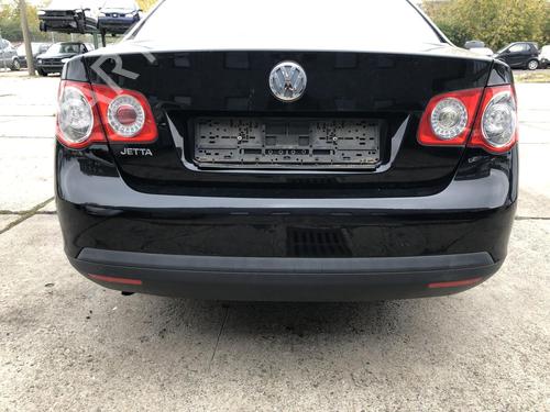 Pare-chocs arrière VW JETTA III (1K2) 1.6 (102 hp) 31958852