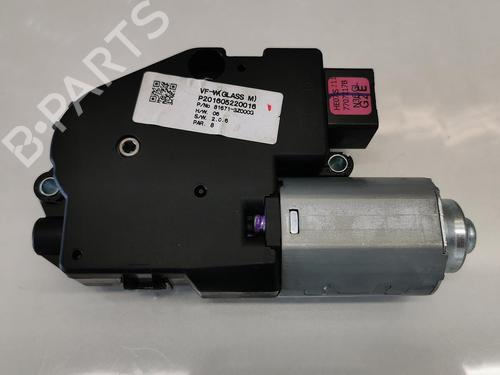 Moteur du toit ouvrant HYUNDAI i40 I CW (VF) 1.7 CRDi (141 hp) 31783362