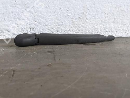 Used Rear windshield wiper arm FORD KA (RU8) 1.2 (69 hp) 31785517