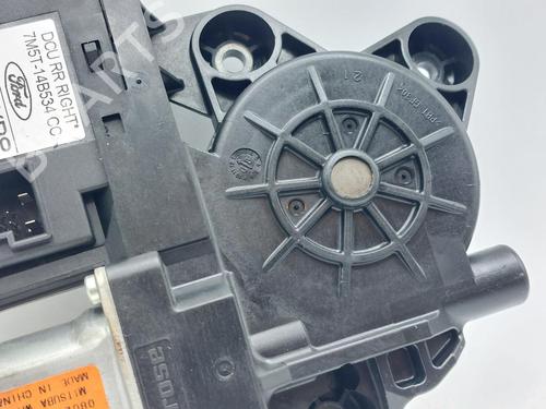 Right rear window motor FORD KUGA I 2.0 TDCi 4x4 | BP31788181E22  - Image 6