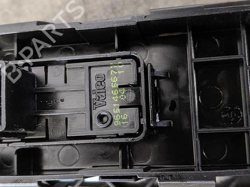 Right front window switch CITROËN C4 I (LC_) 1.6 HDi | BP31784482I26