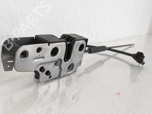 Used Hood lock NISSAN PRIMERA Hatchback (P11) 1.8 16V (114 hp) 31786776