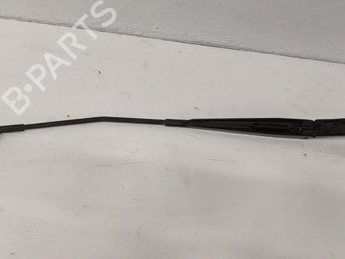Used Front windshield wiper arm VW POLO V (6R1, 6C1) 1.2 (70 hp) 31786781