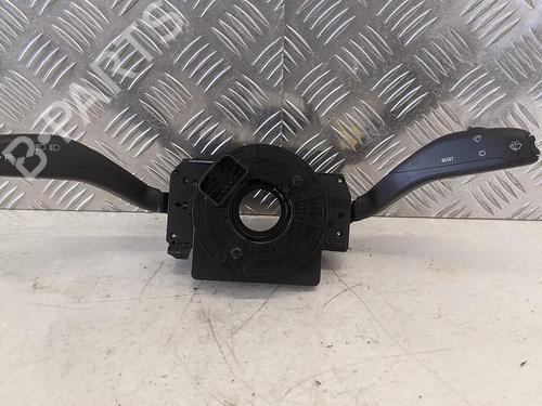 Pulsantiera VW POLO IV (9N_, 9A_) 1.4 TDI (75 hp) 31785636