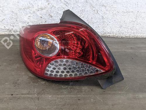 Used Left taillight PEUGEOT 206+ (2L_, 2M_) 1.4 i (2LKFWA, 2MKFWA) (75 hp) 31783202