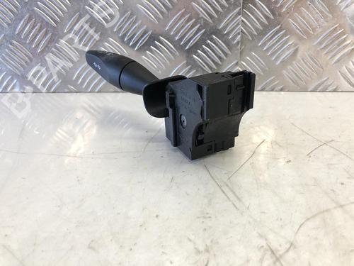 Steering column stalk FORD FIESTA V (JH_, JD_) 1.3 | BP31785352I23