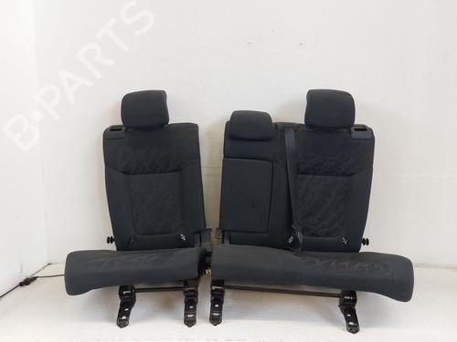 Sæde Bagtil Sæde Bagtil PEUGEOT 3008 I MPV (0U_) 1.6 THP (156 hp) 31789626 31789626