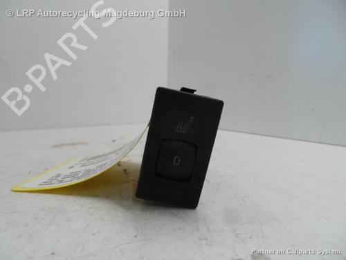 Commutateur VW PASSAT B5.5 Variant (3B6) 1.6 (102 hp) 31777372