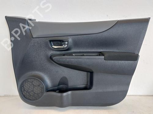 Used Front right panel TOYOTA YARIS (_P13_) 1.3 (NSP130_, NSP130) (99 hp) 31817222