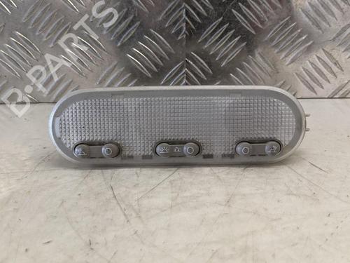 Plafoniera NISSAN MICRA III (K12) 1.2 16V (65 hp) 31786144