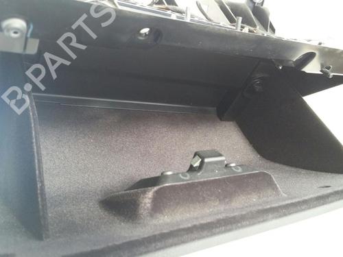 Glove box BMW 3 Touring (E91) 320 d | BP31779892C95