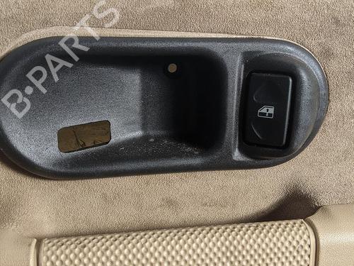 Rear left panel LAND ROVER DISCOVERY II (L318) 2.5 Td5 4x4 | BP31780145C60