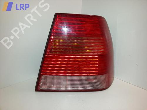 Høyre baklys VW BORA I (1J2) 1.6 (101 hp) 31776120