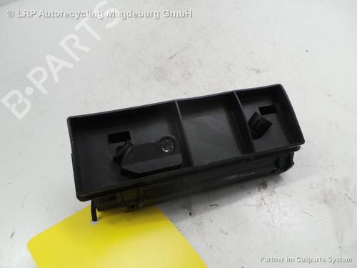 Elektronisk modul VW POLO IV Saloon (9A4, 9A2, 9N2, 9A6) 1.4 (75 hp) 31777670