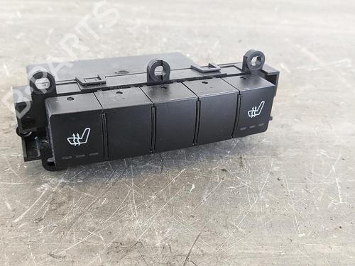 Used Switch MERCEDES-BENZ A-CLASS (W169) A 170 (169.032, 169.332) (116 hp) 31784419