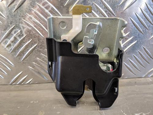 Andere für NISSAN PRIMERA Hatchback (P11) 1.8 16V (114 hp) 32373865