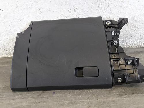 Guantera VW UP! (121, 122, BL1, BL2, BL3, 123) 1.0 (60 hp) 31784115