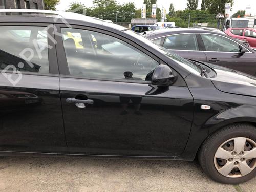 right-front-door-kia-ceed-hatchback-ed-2006-2007-2008-2009-2010-2011-2012-36848906 main image
