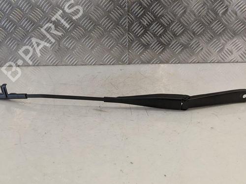 Used Front windshield wiper arm FORD FOCUS II (DA_, HCP, DP) 1.6 (100 hp) 31786309