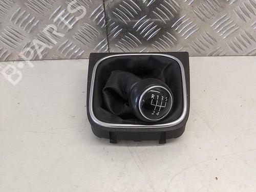 Andre VW GOLF V (1K1) 1.6 (102 hp) 31785181