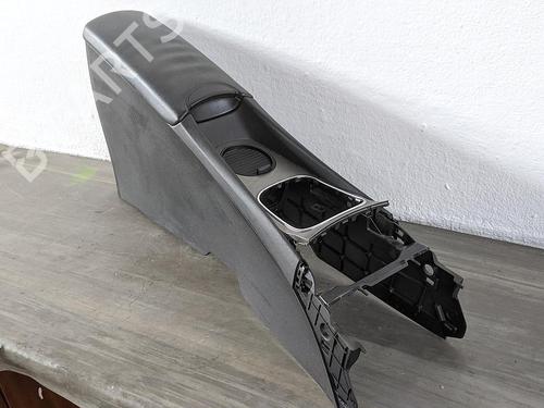 Bracciolo centrale TOYOTA AVENSIS Estate (_T27_) 2.2 D-4D (ADT271_, ADT271R) (150 hp) 31785261