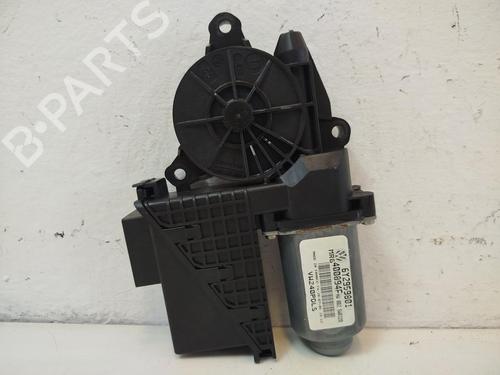 Used Right front window motor Right front window motor VW POLO IV (9N_, 9A_) 1.4 TDI (70 hp) 36676858 36676858