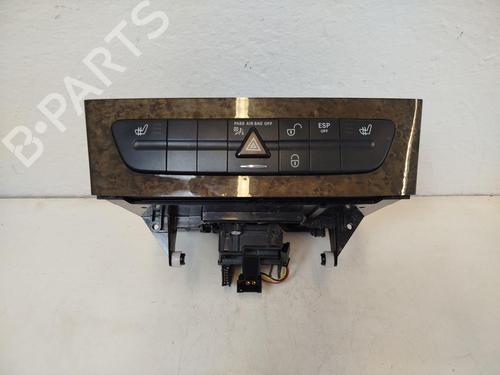 Used Electronic module Electronic module MERCEDES-BENZ E-CLASS T-Model (S211) E 220 T CDI (211.208) (170 hp) 35918015 35918015