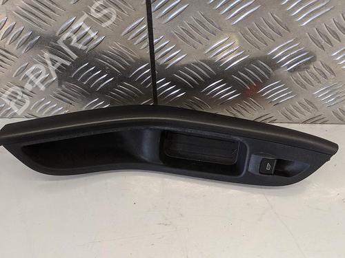 Right front window switch FORD FOCUS III Turnier 2.0 TDCi | BP31784714I26 