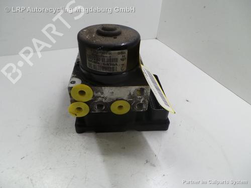 Bremsaggregat ABS für VOLVO S60 I (384) 2.4 (140 hp) 31777451