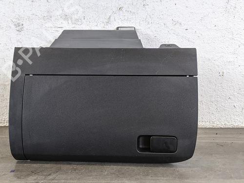 Used Glove box VW POLO V (6R1, 6C1) 1.6 TDI (105 hp) 31783742