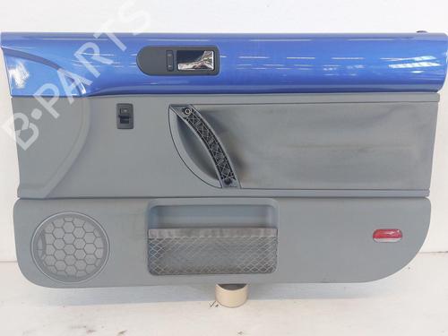 Guarnecido delantero derecho VW NEW BEETLE (9C1, 1C1) 2.0 (115 hp) 31788028