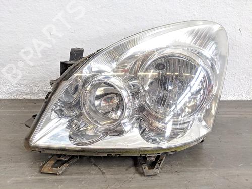 Koplamp links TOYOTA COROLLA Verso (ZER_, ZZE12_, R1_) 2.2 D-4D (AUR10_, AUR10R) (136 hp) 31781965