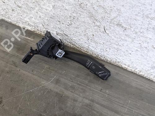 Mando intermitentes / limpia VW GOLF VI (5K1) 1.4 TSI (122 hp) 31784097